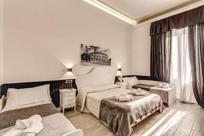 Smart Lux Suites Рим 0*,