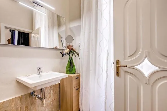 Smart Lux Suites Roma Affittacamere